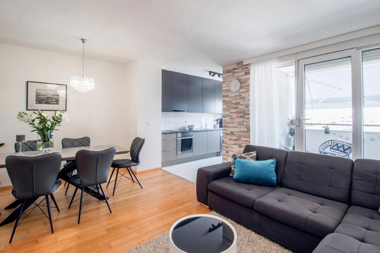 Apartment Montesa Zadar With Free Parking And Balcony Εξωτερικό φωτογραφία