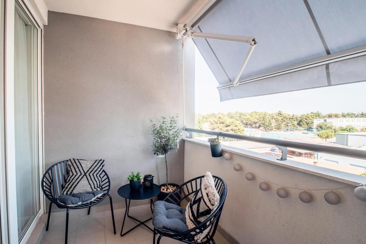 Apartment Montesa Zadar With Free Parking And Balcony Εξωτερικό φωτογραφία