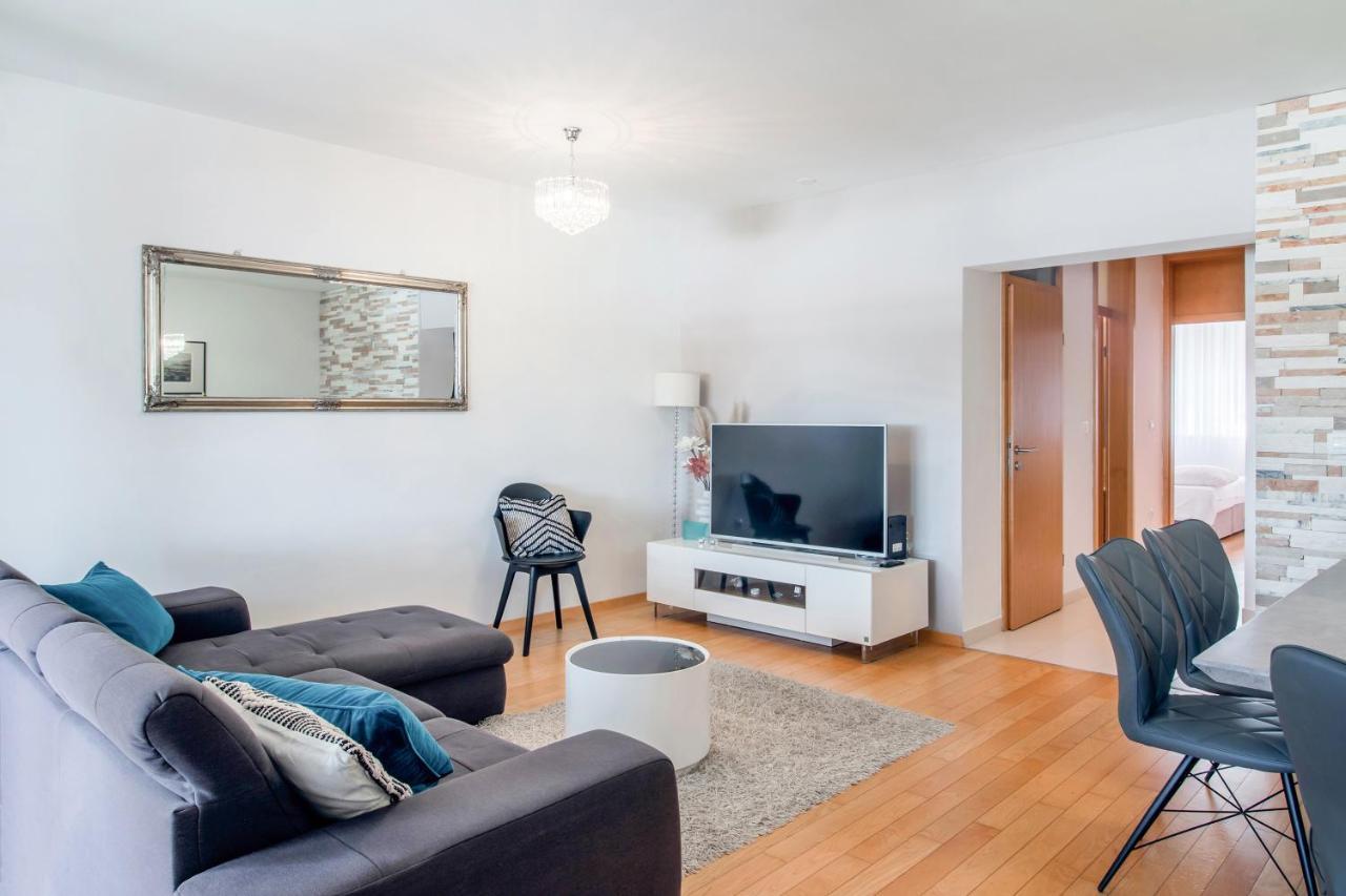 Apartment Montesa Zadar With Free Parking And Balcony Εξωτερικό φωτογραφία